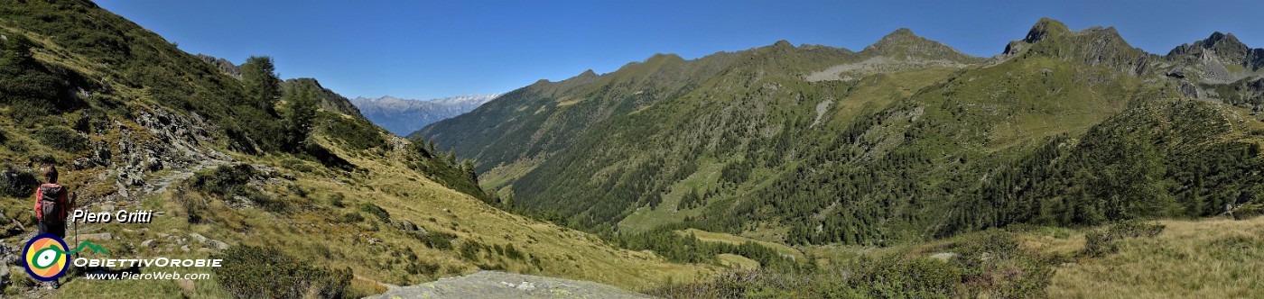 62 Discendiamo per breve tratto la Val Lunga di Tartano.jpg